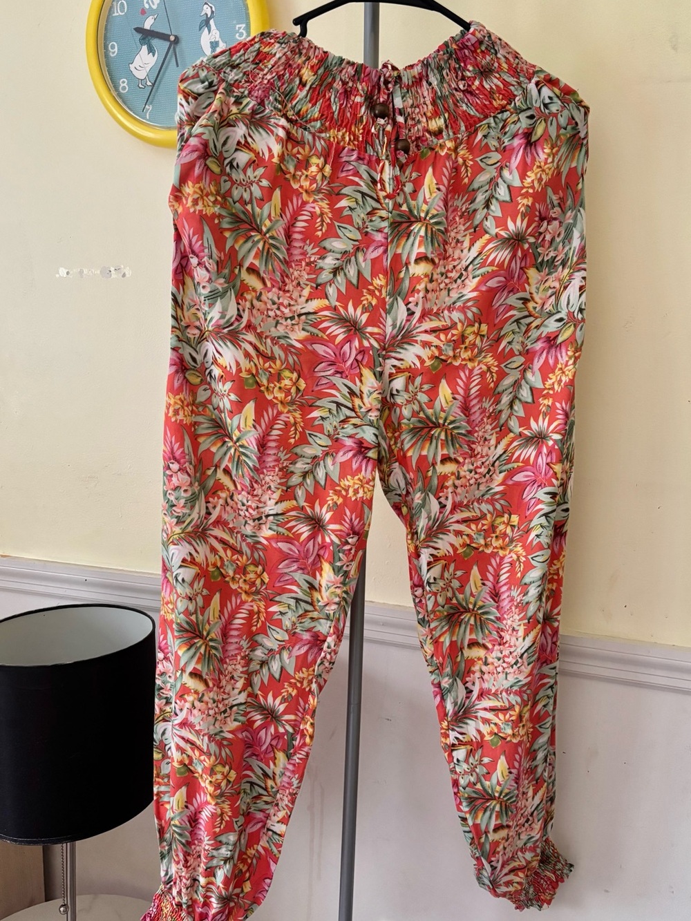 Ceres printed light pants/bottoms! L sz